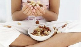 坚果姑娘爆料视频