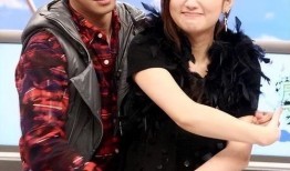 爆料跳舞唱歌的是谁啊视频,网络热传跳舞唱歌视频引热议