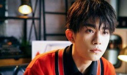 易烊千玺默默吃瓜爆料视频,揭秘娱乐圈不为人知的一面