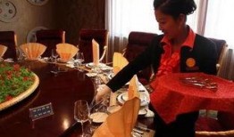 深圳服务员爆料新闻视频,揭露餐厅行业惊人内幕